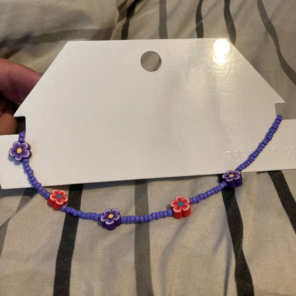 Forever 21 beaded floral necklace